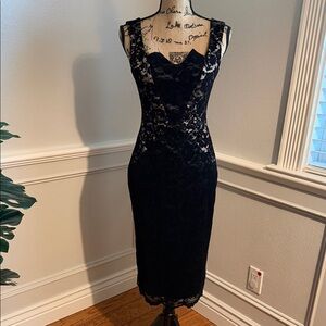 Elegant Black Halo Lace Dress